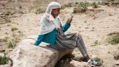 Tigray internet shutdown amid clashes with national army